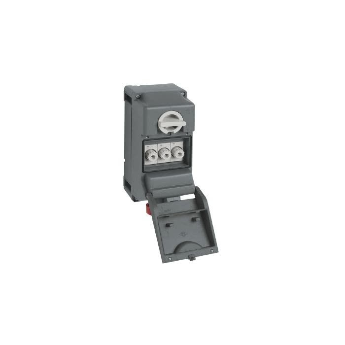 Socket with interlock switch, TM series, 3 poles + PE, 6 h (red), 16 A, 380 ÷ 415 V, E16 fuse holder, with basic box
