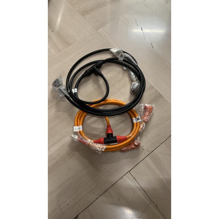 950.054800-00 set cavi batteria dc 25mm² con connettori amphenol surlok plus e capicorda m8 per ark lv min xh/sph/spa
