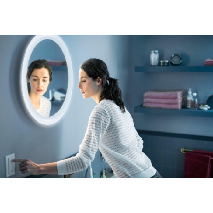 Lampada da Specchio Bagno Philips Hue Adore - Controllo Smart e Resistenza IP44