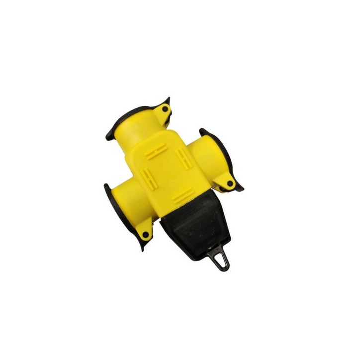 Waterproof IP44 flying triple socket