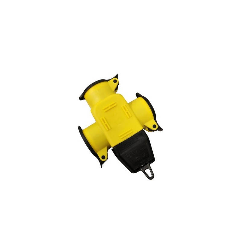 Waterproof IP44 flying triple socket Waterproof IP44 flying triple socket