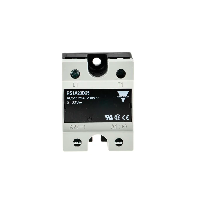 Static relay single-phase zero pass