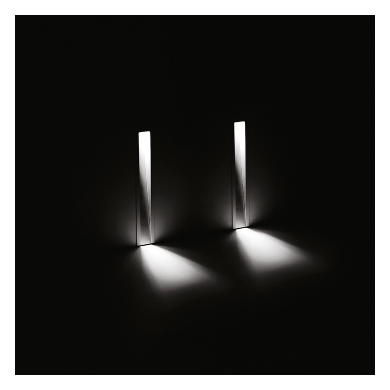 Thickness inc white/gold white led 300 Thickness inc white/gold white led 300