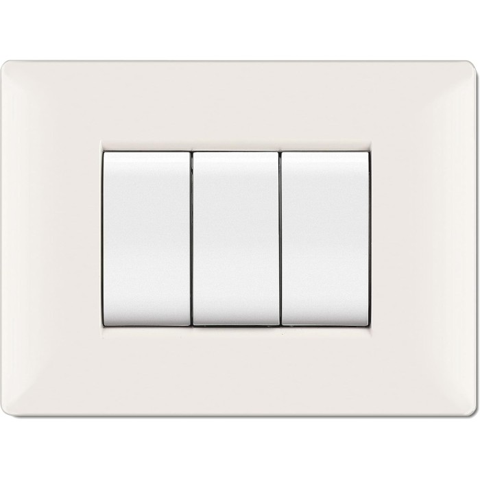 Placca Mylife Q 4 Moduli Bianco V – Design Moderno e Funzionale